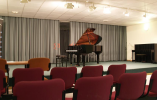 clases de piano en granada Centro Profesional de Música SCAEM