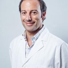 medicos neurocirugia granada Dr. Ángel Horcajadas Almansa, Neurocirujano
